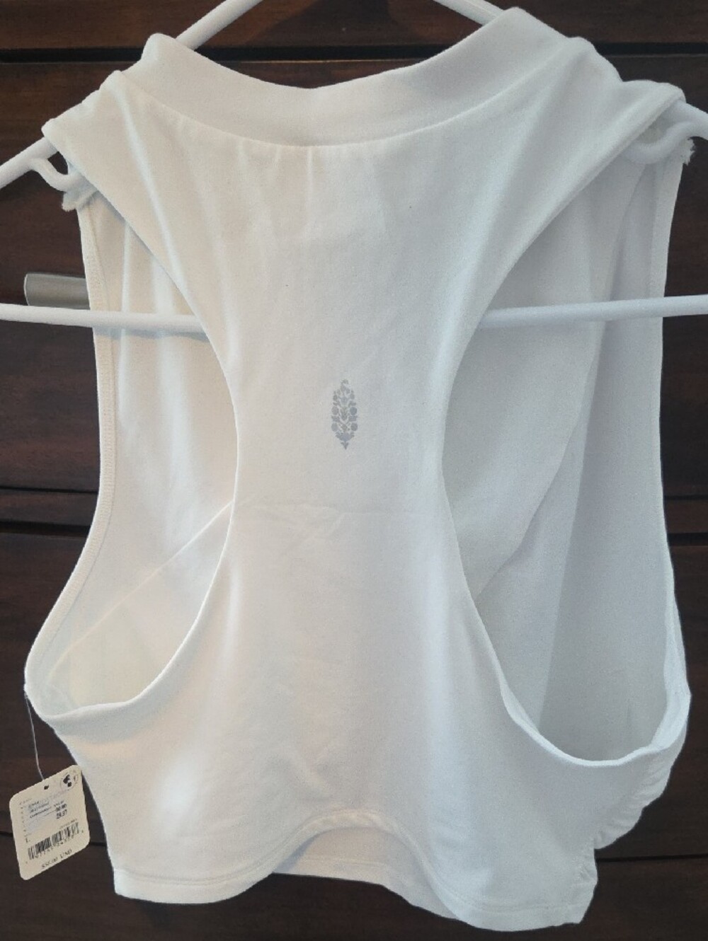 NWT Free People Women’s White Draped Sleeveless Tank Top - Picture 2 of 2